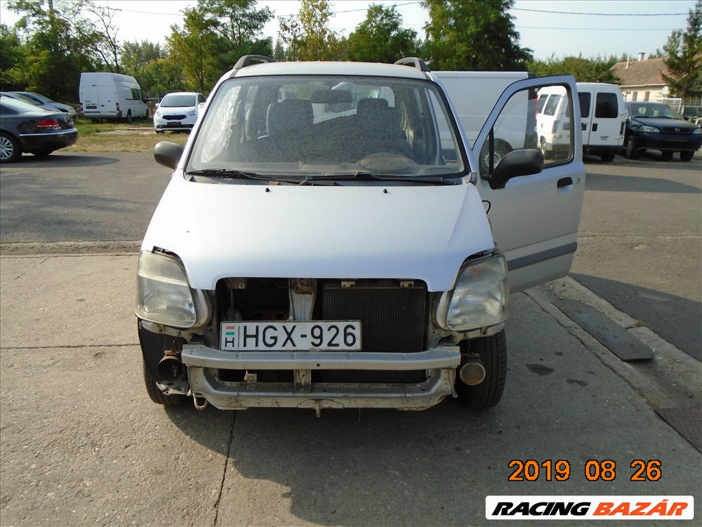 Suzuki Wagon R+ bontott alkatrészei 3. kép