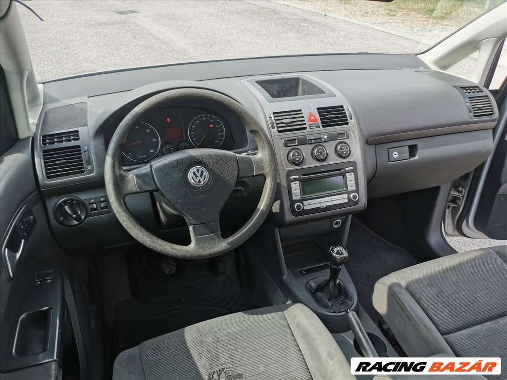 Volkswagen Touran I 1.9Tdi(BXE)gyári, rozsdamentes bontott alkatrészei LA7W színben eladók 19. kép
