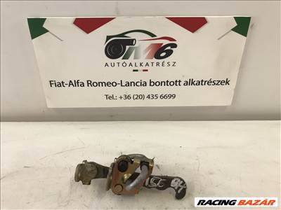 Alfa Romeo 156 ajtóhatároló