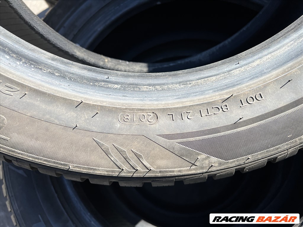 Laufenn I Fit 215/55 R17 8mm-es teljesen újszerű téligumi garnitura eladó 7. kép