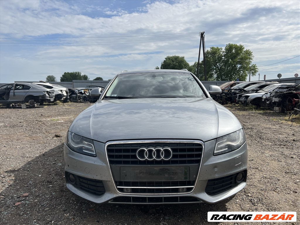 Audi A4 B8 2009 2.0 tdi CAG motorkódos autó, minden alkatrésze eladó! 8. kép