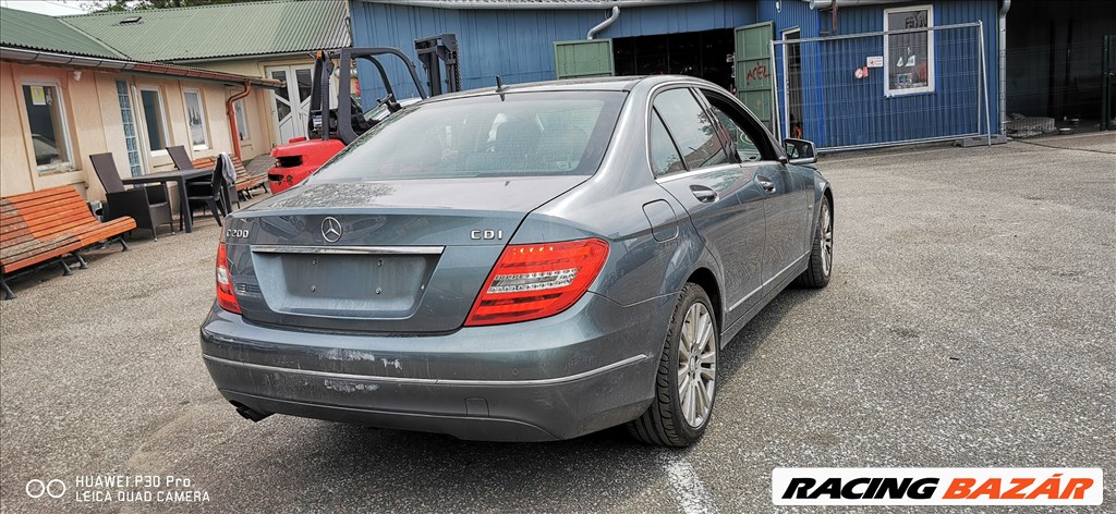 Mercedes C 200 OM651 (W204) bontott alkatrészei 3. kép