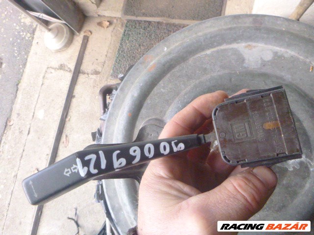 Opel Kadett E , ASCONA irányjelző kapcsoló GM 90 069 121 gm90069121 1. kép