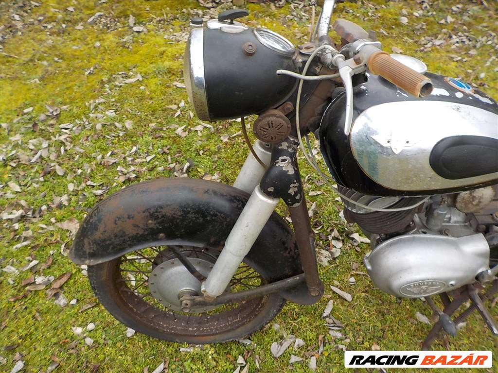 ZÜNDAPP 175 TROPHY,MAGYAR SZÜRKE FORGALMIS-RÉGI RENDSZÁMOS MKP. HIÁNYOSAN ELADÓ 61. kép