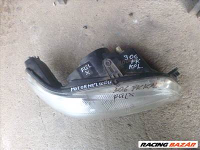 Peugeot 306 JOBB ELSŐ LÁMPA ,  fényszóró   FÜLTÖRÖTT 88203989D