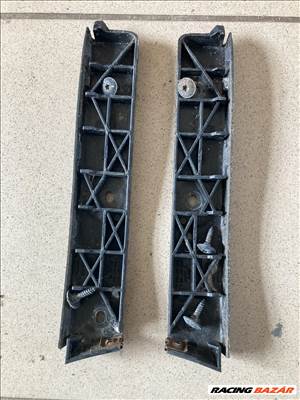 Skoda Fabia lökhárító csuszka