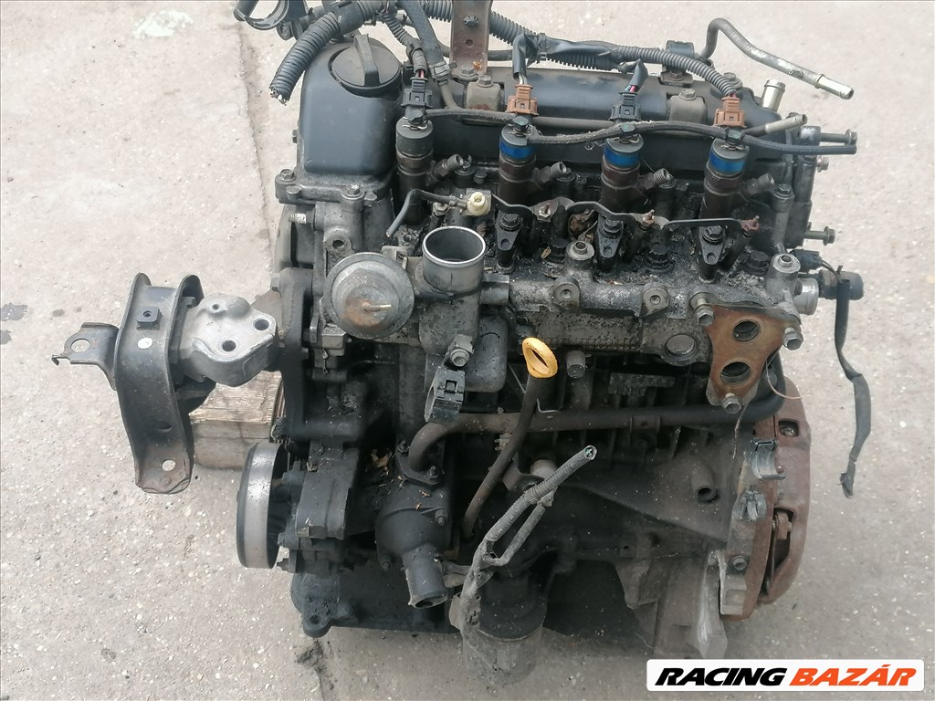 Toyota Yaris (XP10) 1.4 D-4D C motor  1. kép