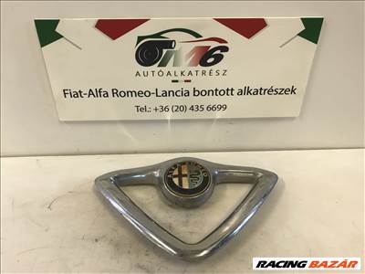 Alfa Romeo 166 Pajzs