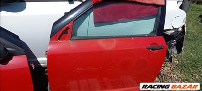 Suzuki Swift IV 1.3 első ajtó bal