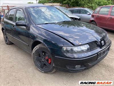 Seat Toledo II 1.6SR bontott alkatrészei