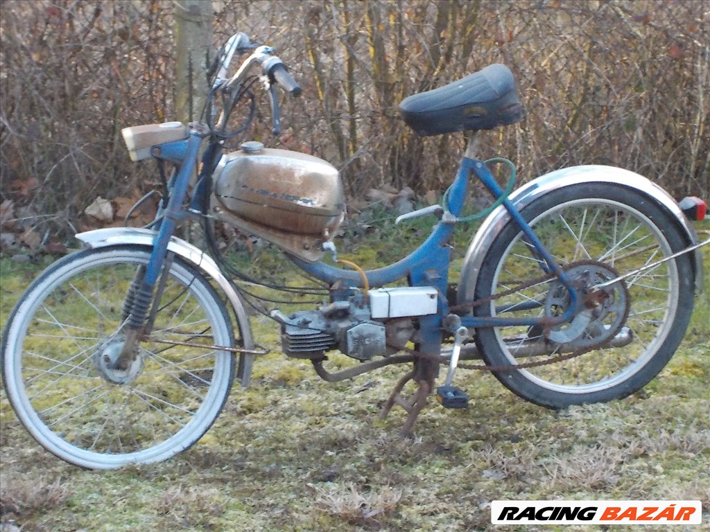 SACHS 504  ALPA STACO TIPUSÚ,SVÁJCI,2 SEBESSÉGES-KÉZIVÁLTÓS OLDTIMER KISMOTOR ELADÓ 11. kép