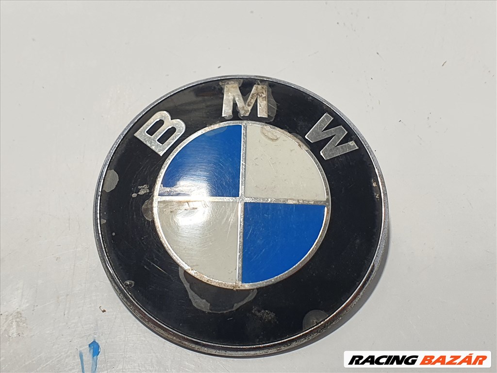 Bmw E46 compact E39 sedan touring hátsó 78mm bontott embléma eladó (540iAT)   51148203864 1. kép
