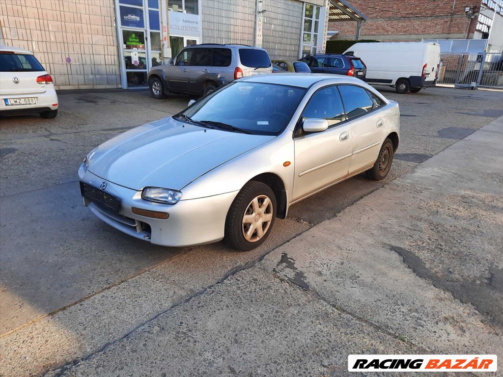 Mazda 323 (BA) bontott alkatrészei 1. kép