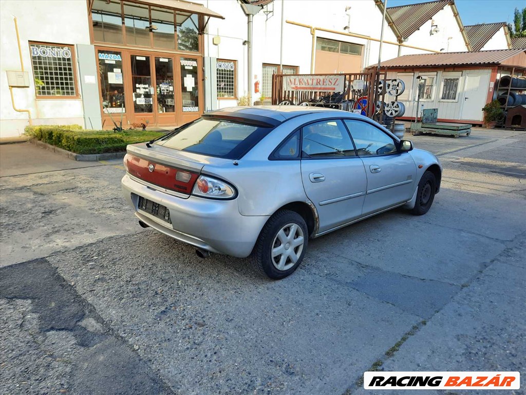 Mazda 323 (BA) bontott alkatrészei 4. kép