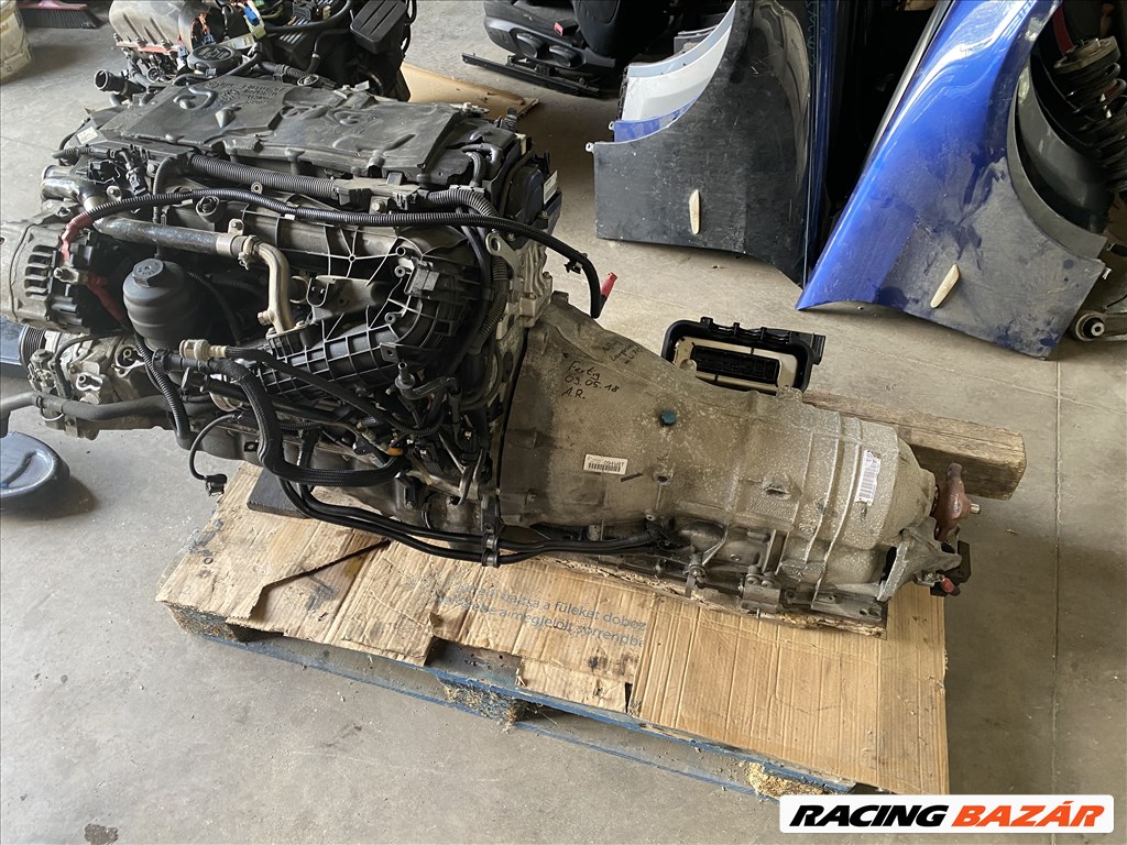 BMW 7-es sorozat F01/F02 N57D30A motor  3. kép