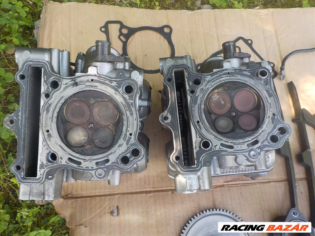 SUZUKI SV 650,2006-OS,OSZTRÁK,LESZAKADT HAJTÓKAROS MOTORBLOKK ALKATRÉSZEK,EGYBEN NAGYON OLCSÓN 45. kép