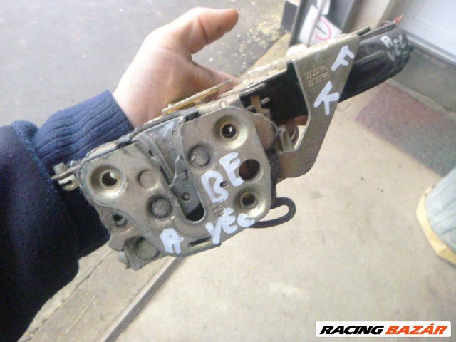 Opel Vectra A ,, CALIBRA BAL ELSŐ ajtózár szerkezet GM 90 347 225 gm90347227 7. kép