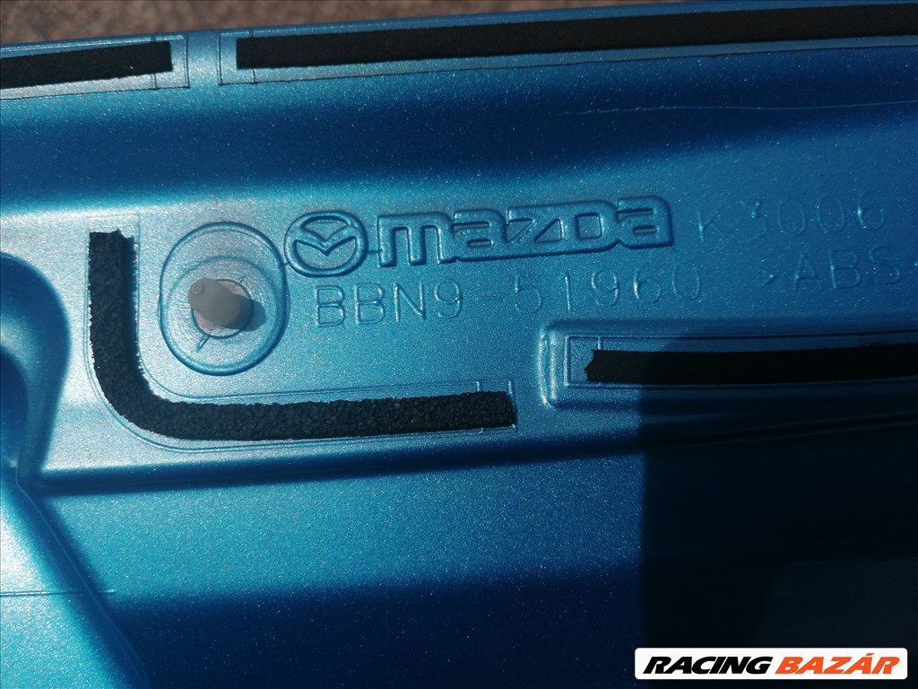 Mazda 3 (BL) csomagtér ajtó spoiler eladó.  bbn951960 3. kép