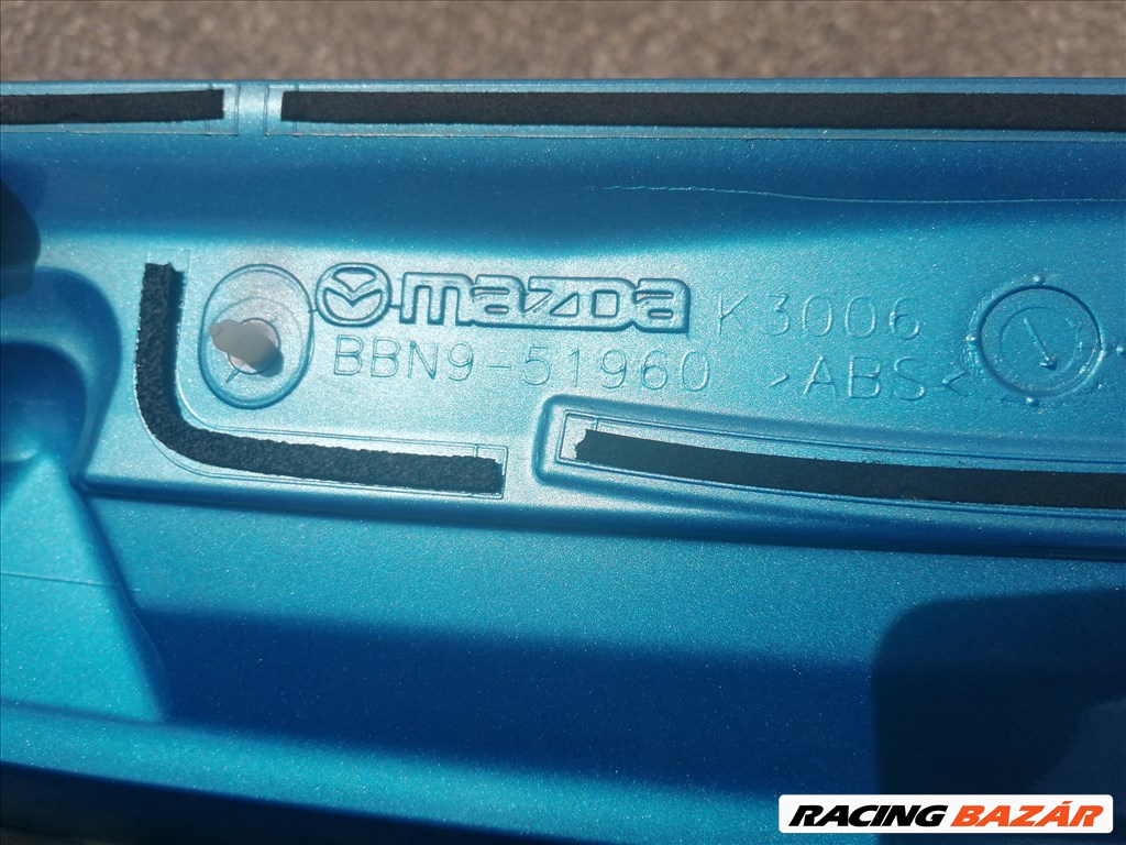 Mazda 3 (BL) csomagtér ajtó spoiler eladó.  bbn951960 4. kép