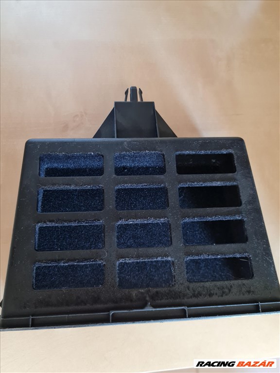 Volkswagen Golf IV, Bora rádió feletti/alatti tároló rekesz 1 dines 1j0857058b 2. kép