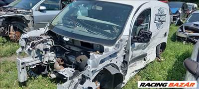 Renault Kangoo II bontott alkatrészei