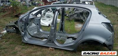 Opel Corsa D 5 ajtóshoz bal oldala és darabjai 