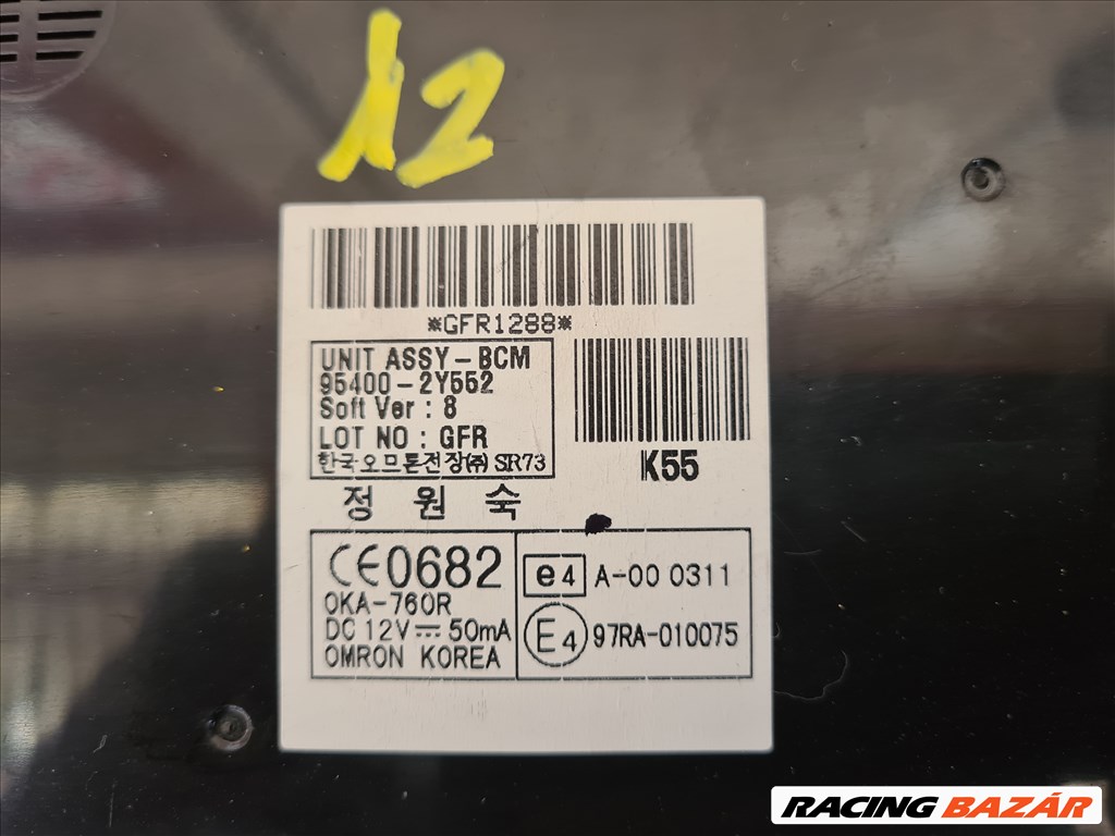 Hyundai IX35 1.7 crdi BCM  954002y552 2. kép