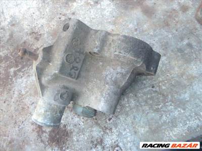 Ford Escort Mk3 VÍZ termosztátház 82 8F 8K572 828f8k572