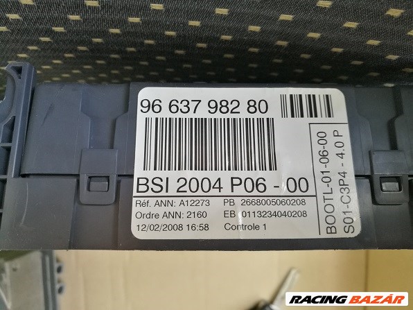 Peugeot 207 motorvezérlő gyújtáskapcsoló kulcs BSI P06 9663475880966379828 281012529 3. kép