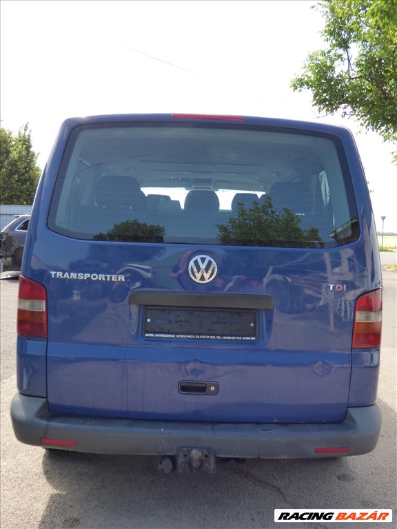Volkswagen Transporter T5 bontott alkatrészei 6. kép