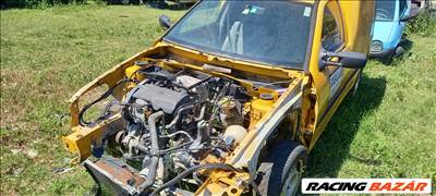 Volkswagen Caddy II bontott alkatrészei