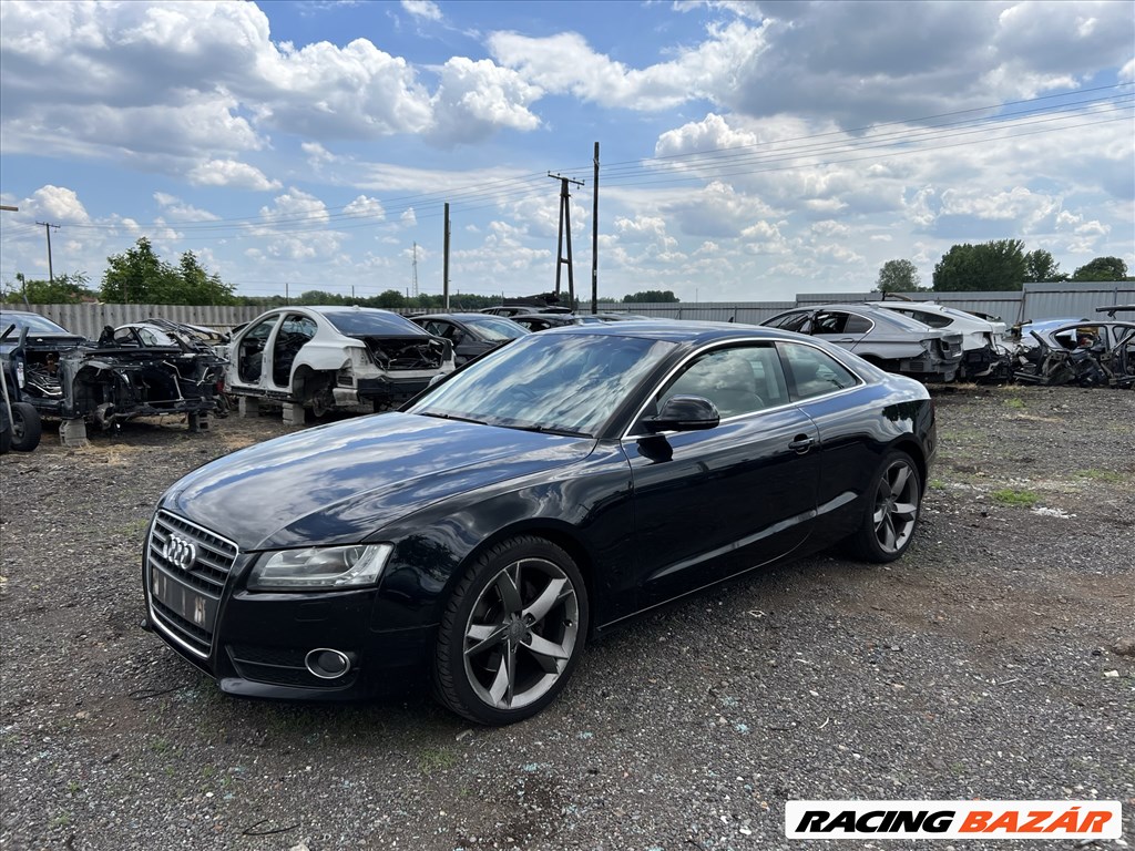 Audi A5 8T 2.7 tdi 2009 CAM motorkódos gépjármű minden alkatrésze eladó. 1. kép