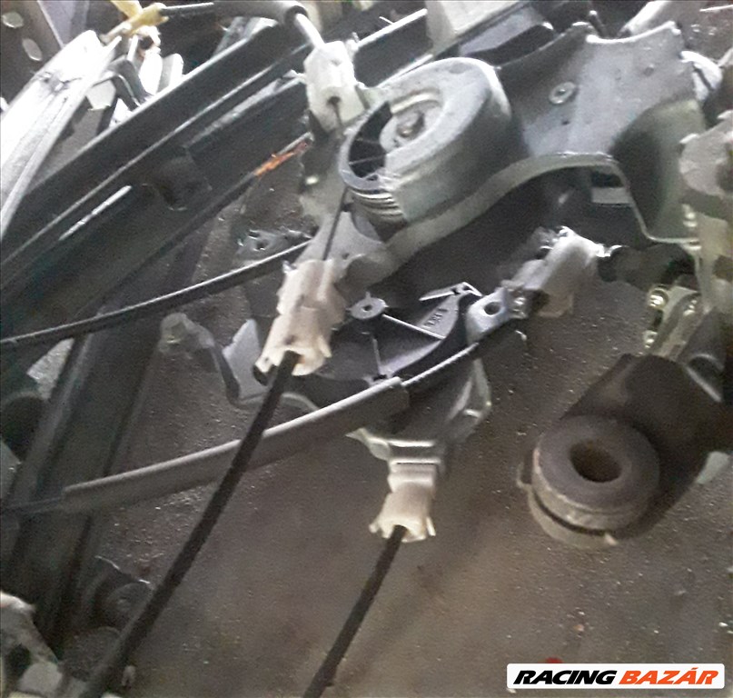 Nissan Almera N16 Ablakemelő Szerkezetek Motorok 1. kép