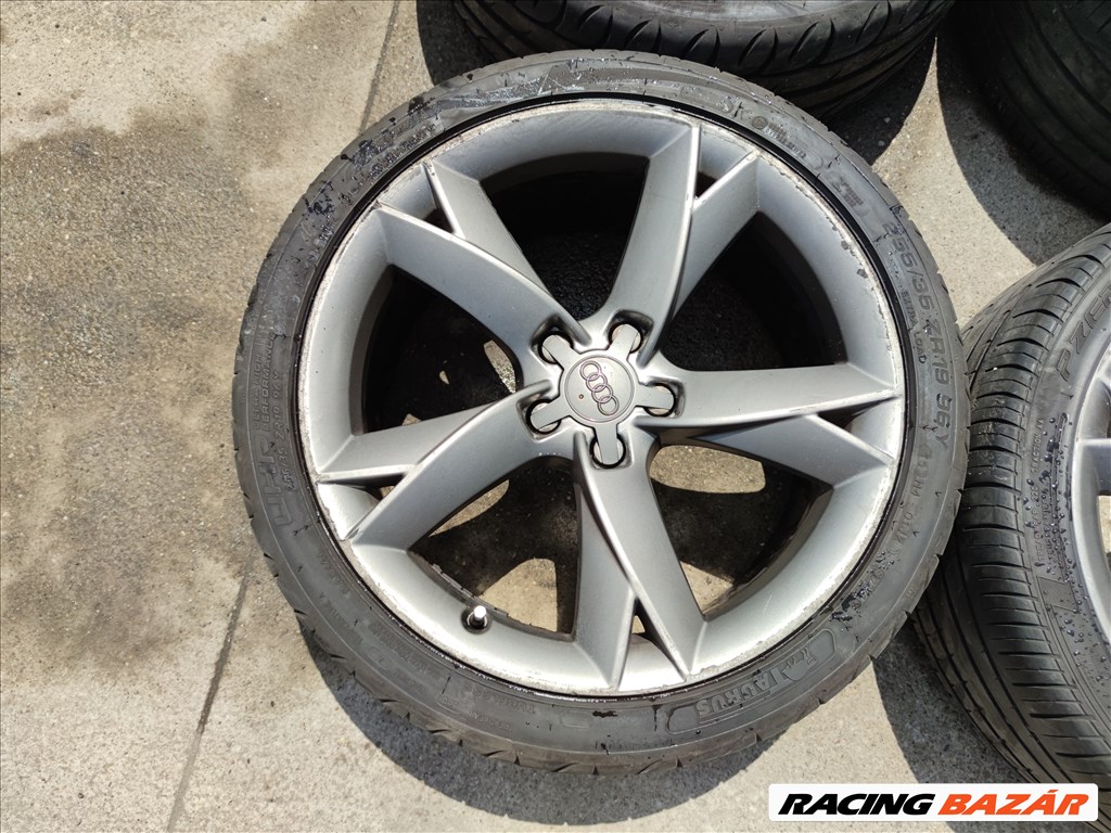 Audi A5 Gyári alufelni garnitúra 5x112 8,5J R19 ET32  8t0601025f 6. kép