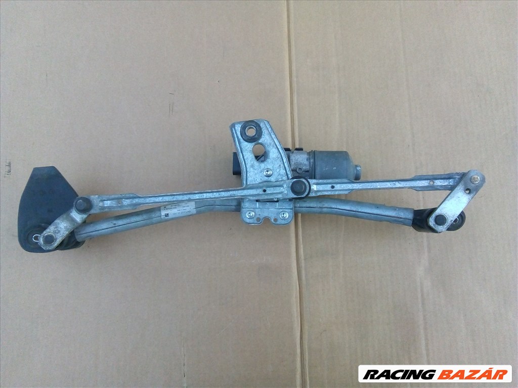 Opel Astra H első ablaktörlő motor 2. kép