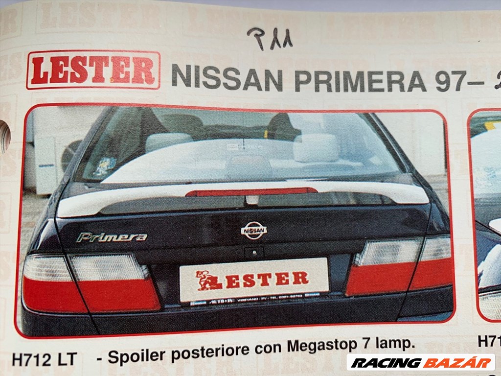 Nissan Primera P11 4ajtós 1996-02 hátsó szárny spoiler lámpa hellyel H712LT 1. kép