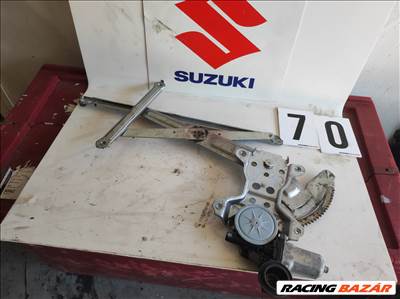 Suzuki Swift V bal első ablakemelő szerkezet motorral 