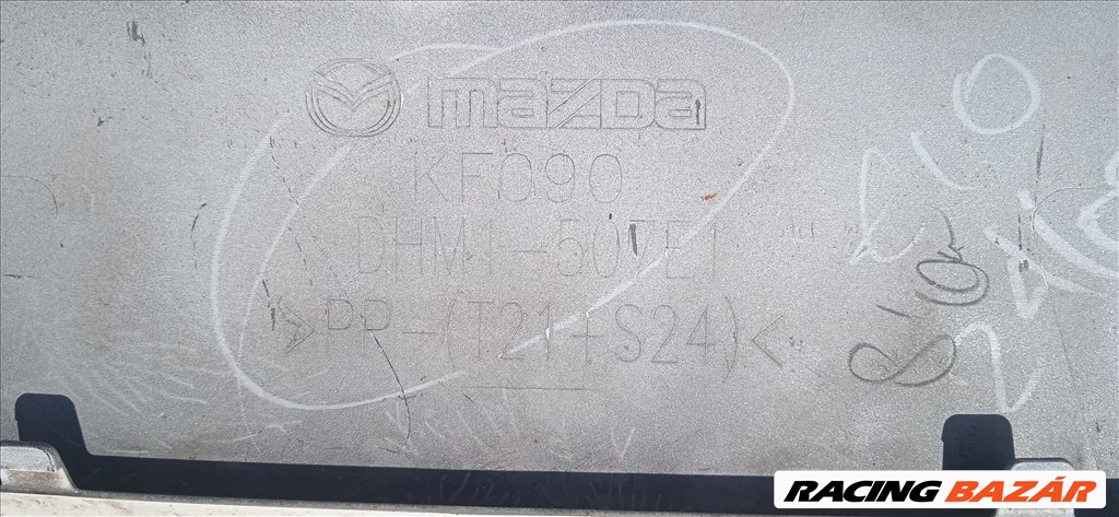 Mazda 2 DJ Díszrács felső burkolat. DHM1-507E1 dhm1507e1 3. kép