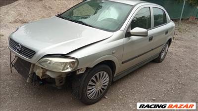 Opel Astra G bontott alkatrészei