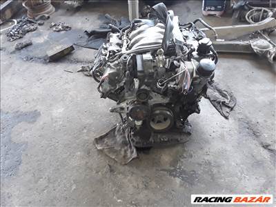 112941 kódú Mercedes A208 CLK 320 motor