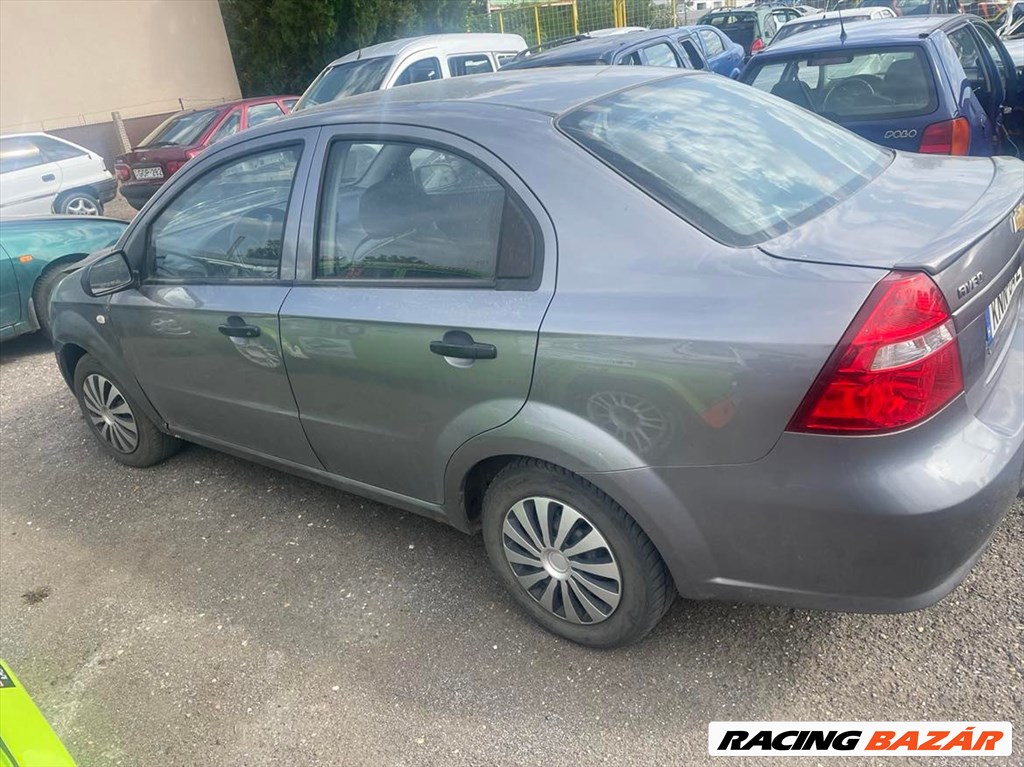 Chevrolet Aveo bontott alkatrészei 7. kép