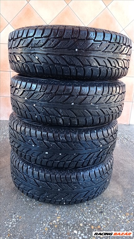 SUZUKI SAMURAI 15" LEMEZFELNI 5X139,7 TÉLI 205/70R15 GUMIVAL OLCSÒN!!! 6. kép