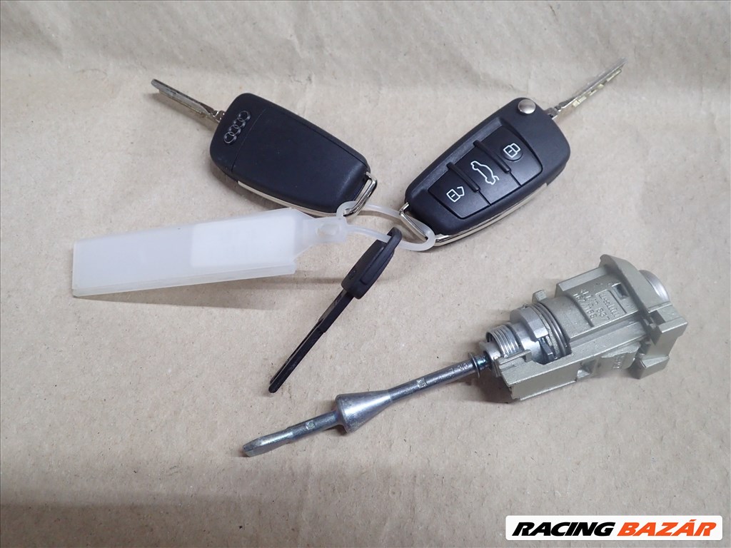 Audi Q7 gyári kulcs + zárhenger  4l0898375k 1. kép