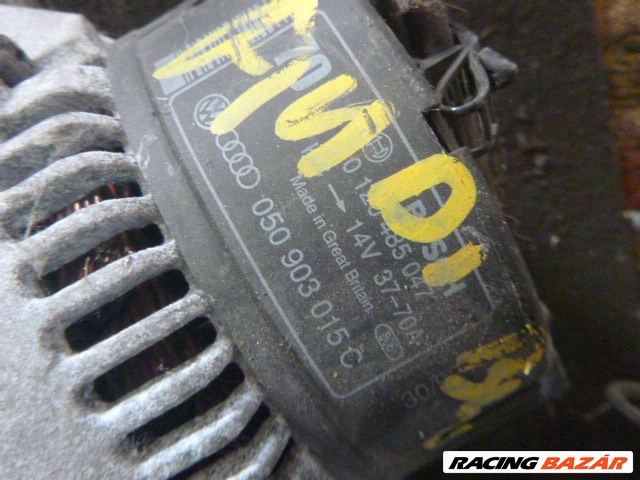 Audi 80 (B4 - 8C), benzines  generátor, 70AH, BOSCH 050 903 015 C 0120485047 1. kép