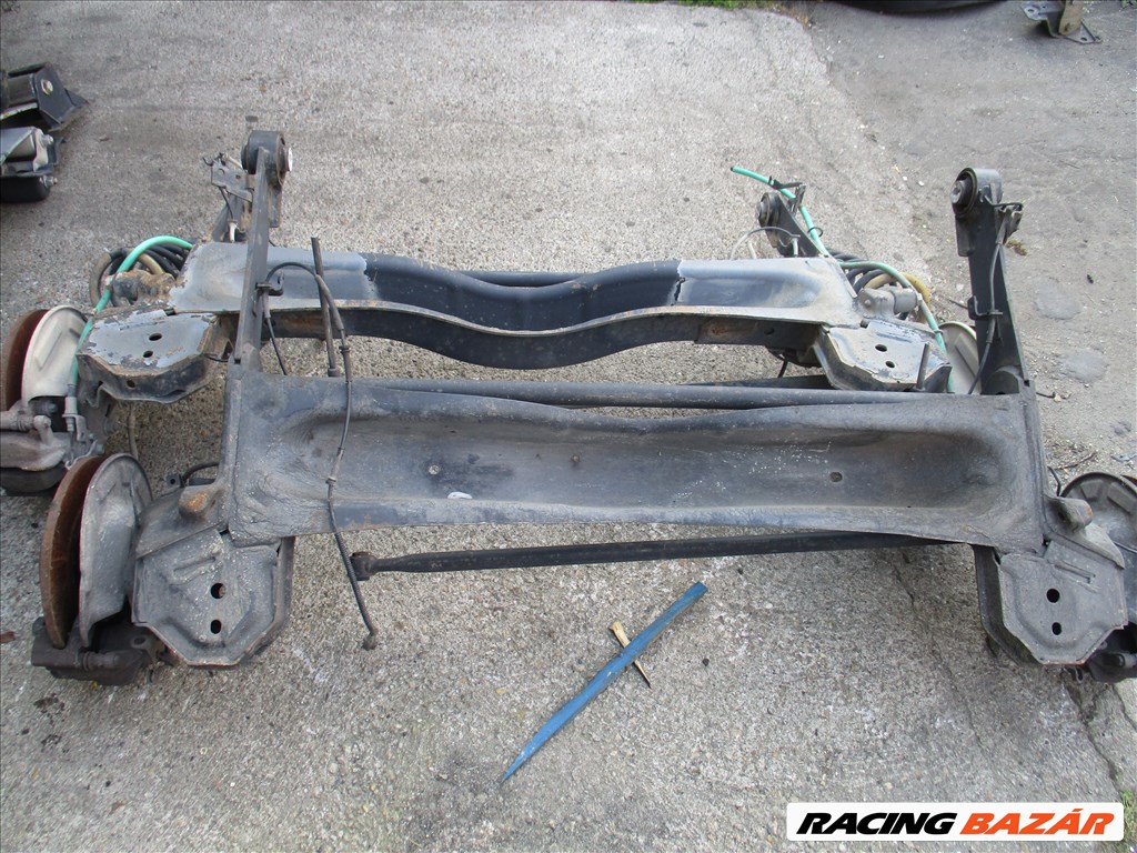 Citroën C8 Peugeot 807 Fiat Ulysse Lancia Phedra hátsó híd 1. kép