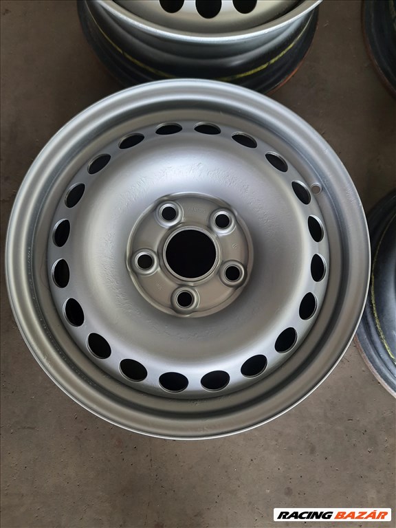 Vw T5 5x120 lyukosztású 6,5JJ 16" újszerű lemezfelni szett s10 3. kép