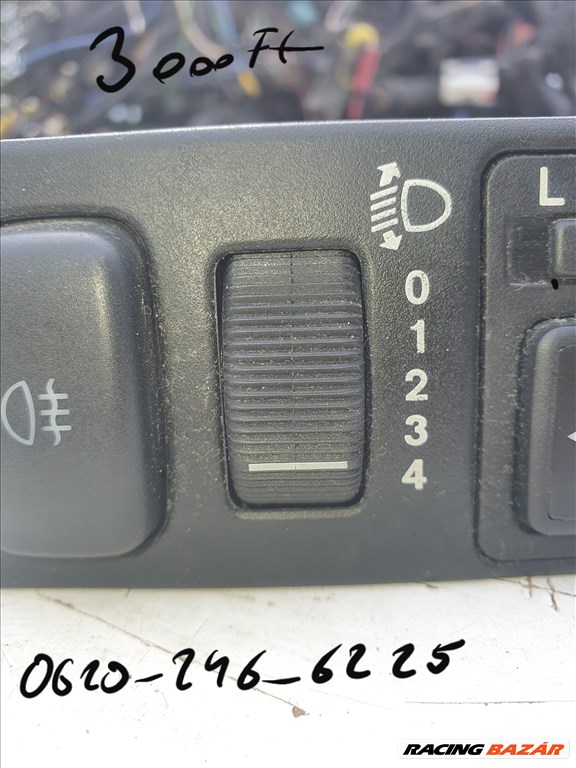 Mitsubishi Space Star I Fényszóró magasság állító kapcsoló  1. kép