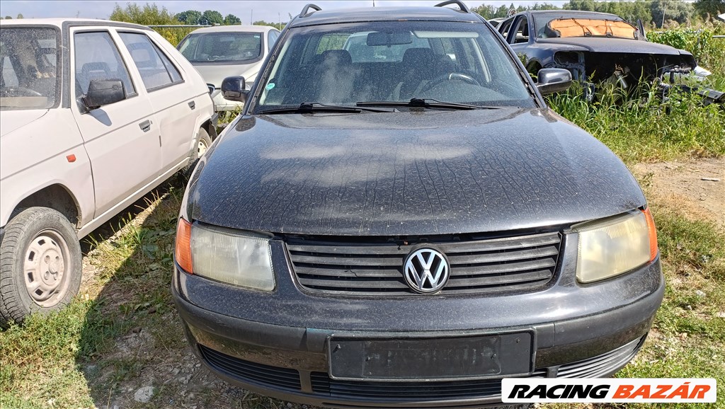 Volkswagen Passat B5 1.9Tdi(AHH) bontott alkatrészei LC9Z színben eladók 2. kép