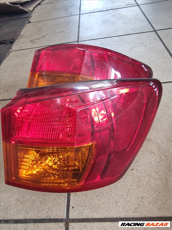 Lexus IS Jobb hátsó lámpa 1. kép