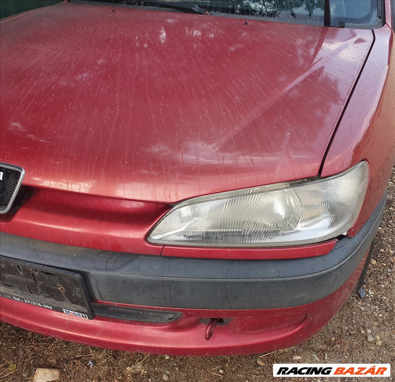 Peugeot 306 1.4 XN Fényszóró első bal oldali 1. kép